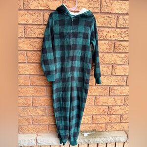 • 4/$25- George Plaid‎ Fleece Zip Reindeer Hooded Sleeper